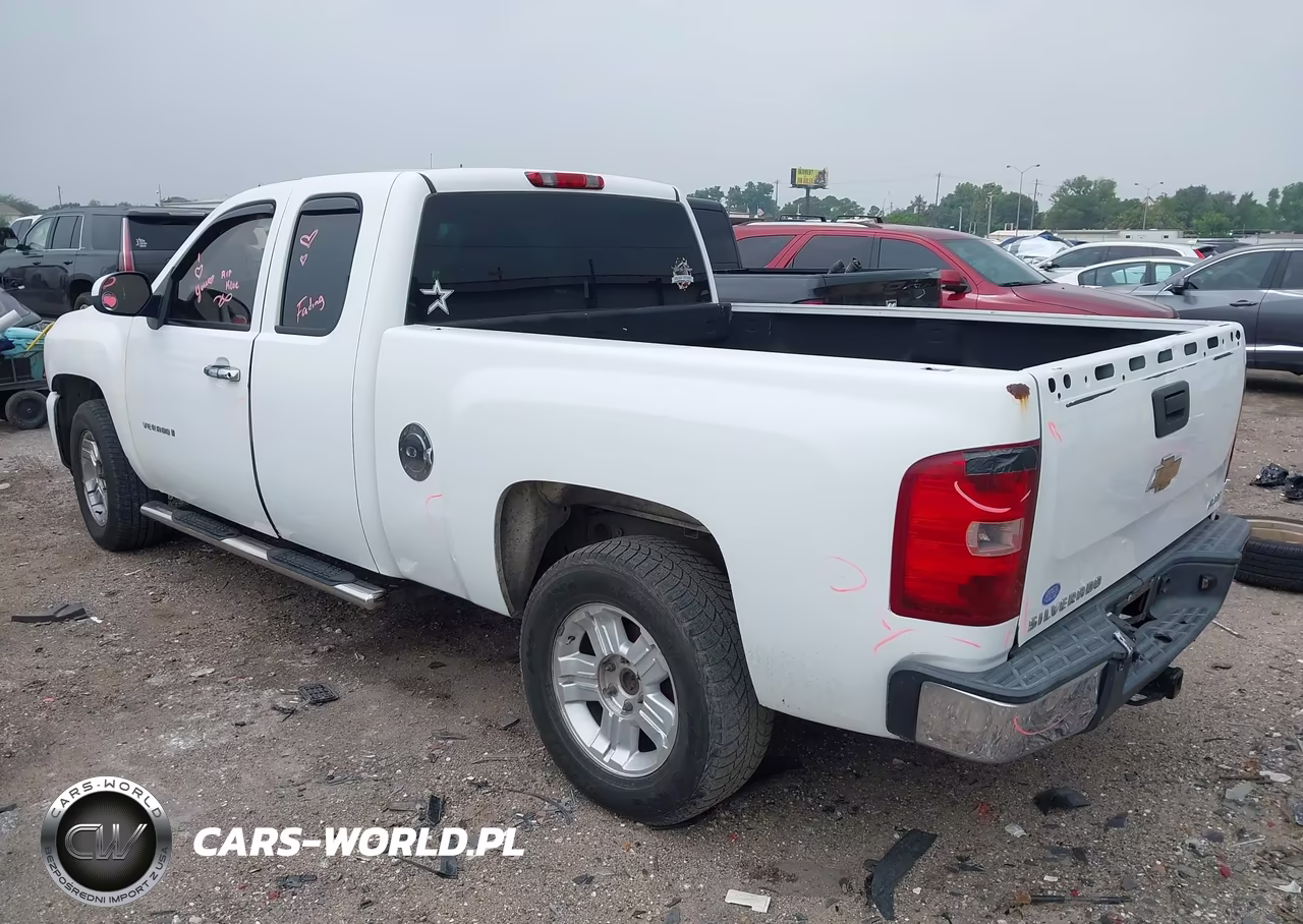 2010 Chevrolet Silverado 1500 Work Truck VIN:1GCSCPEX0AZ150976 - 3