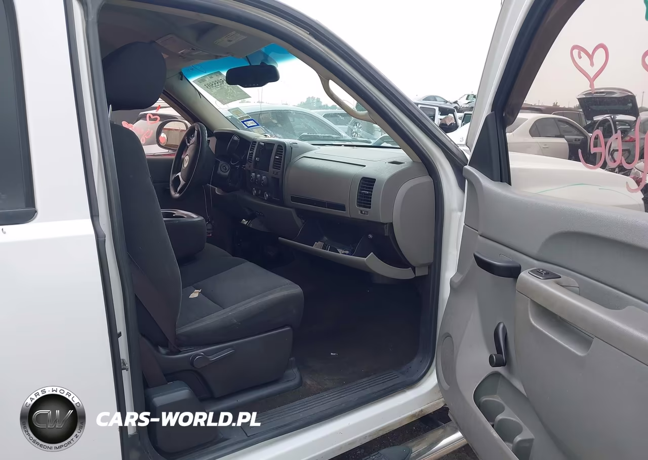 2010 Chevrolet Silverado 1500 Work Truck VIN:1GCSCPEX0AZ150976 - 5