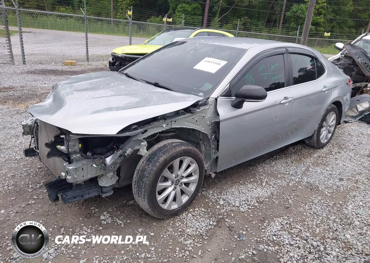 2020 Toyota Camry Se VIN:4T1G11AK4LU384553 - 2