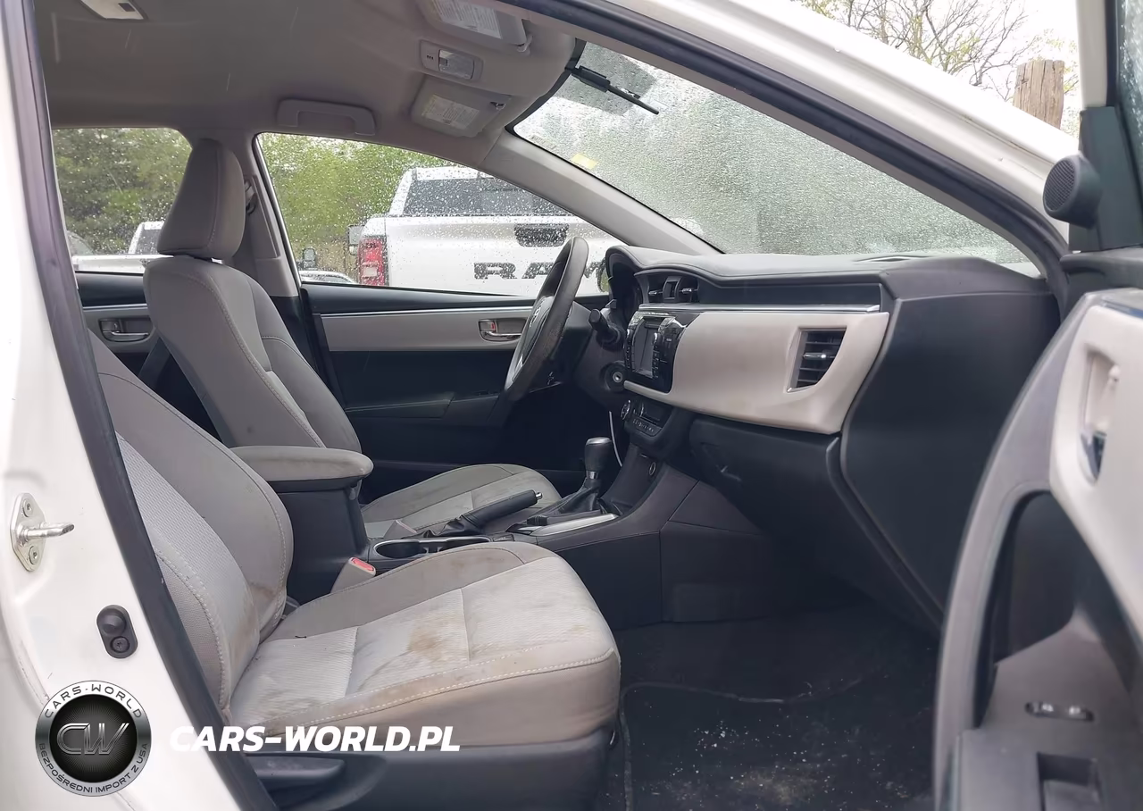 2015 Toyota Corolla Le VIN:2T1BURHE1FC472658 - 5