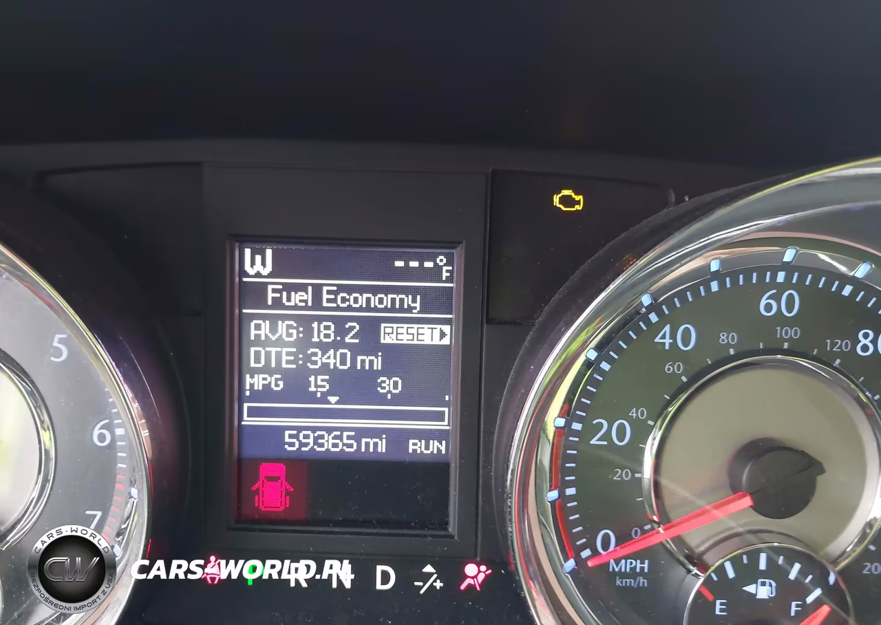 2014 Chrysler Town & Country Touring VIN:2C4RC1BG9ER381746 - 15