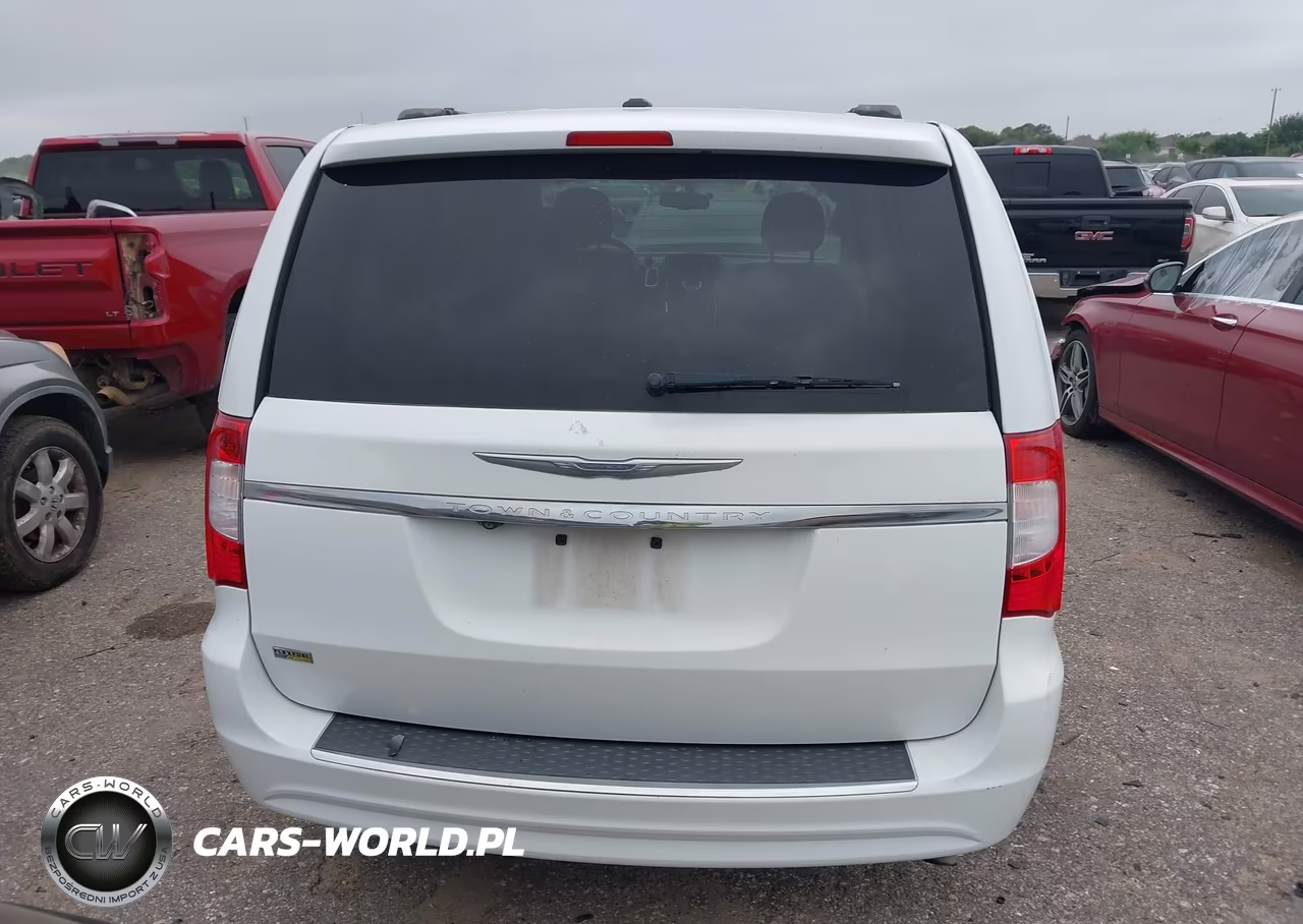2014 Chrysler Town & Country Touring VIN:2C4RC1BG9ER381746 - 16