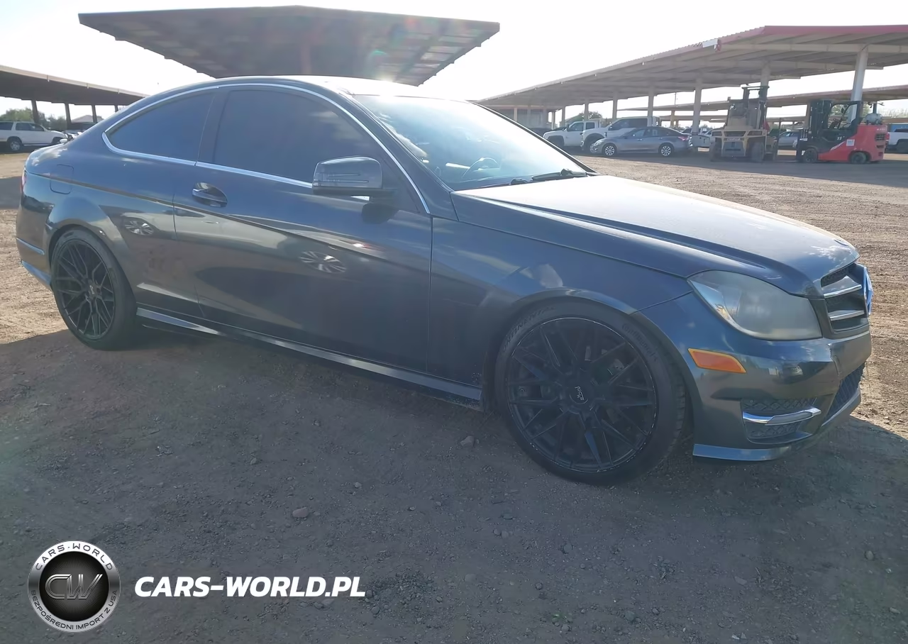 2014 Mercedes-Benz C 250
