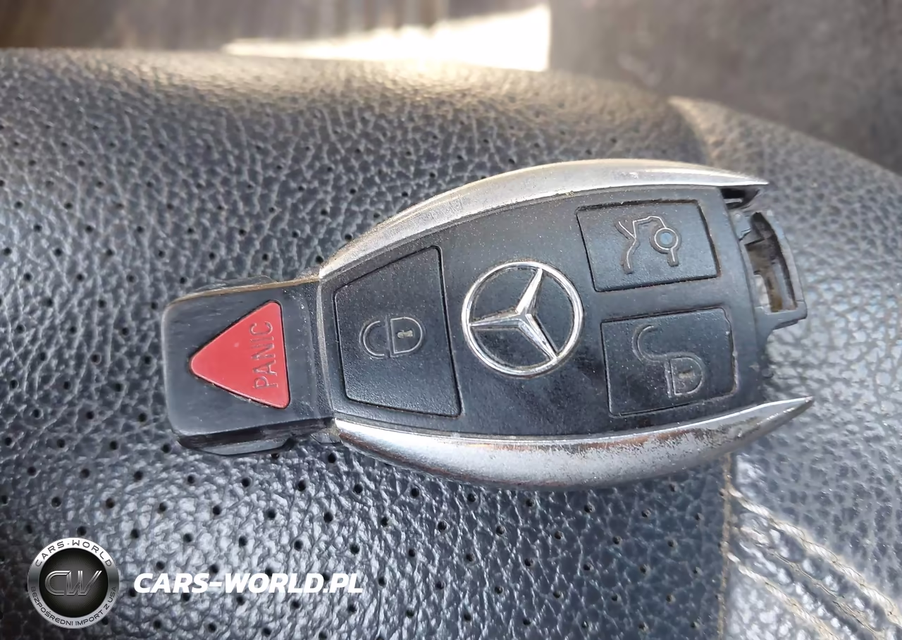 2014 Mercedes-Benz C 250 VIN:WDDGJ4HB1EG268682 - 11