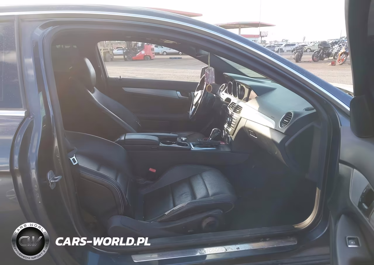 2014 Mercedes-Benz C 250 VIN:WDDGJ4HB1EG268682 - 5