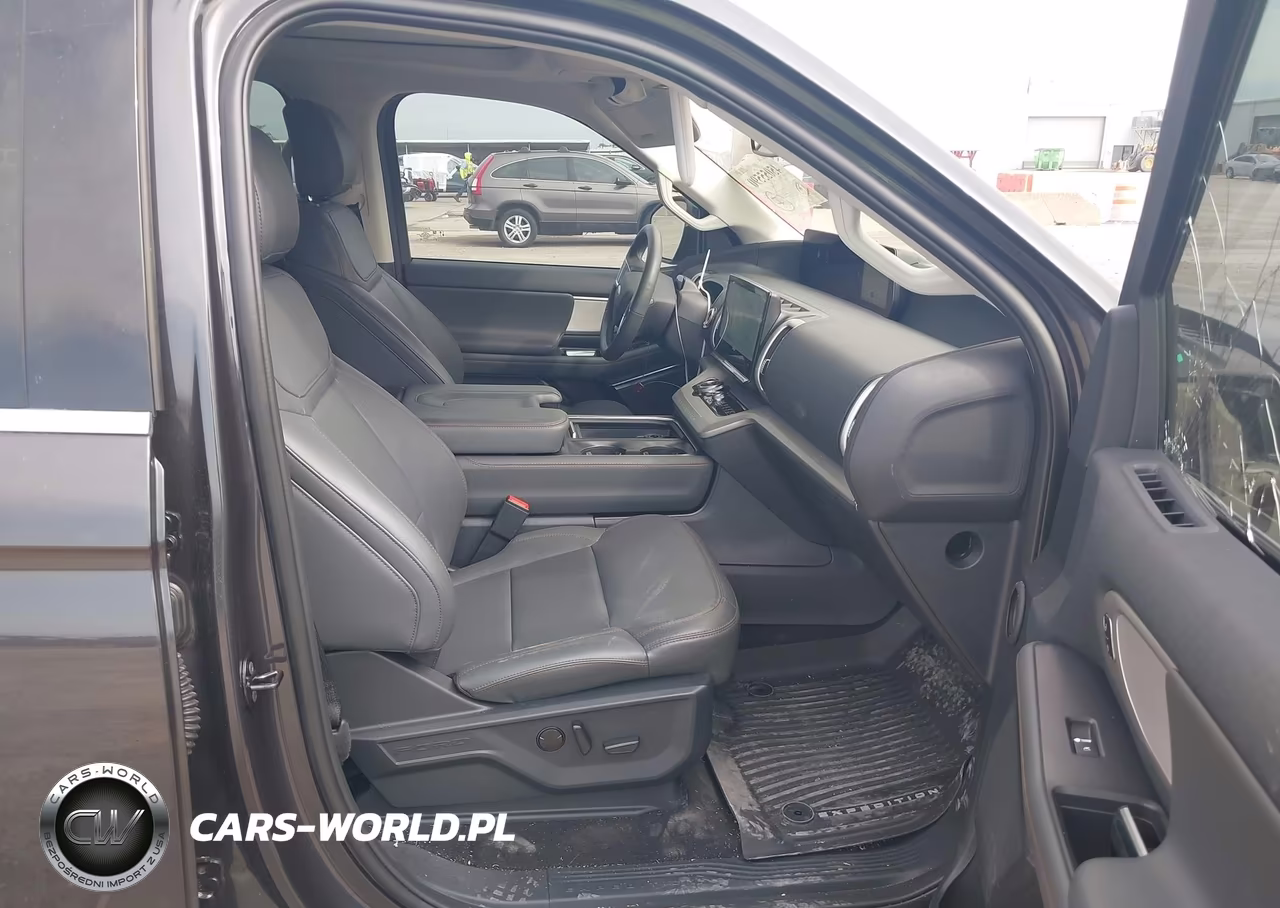 2025 Ford Expedition Active VIN:1FMJU1H83SEA58467 - 5