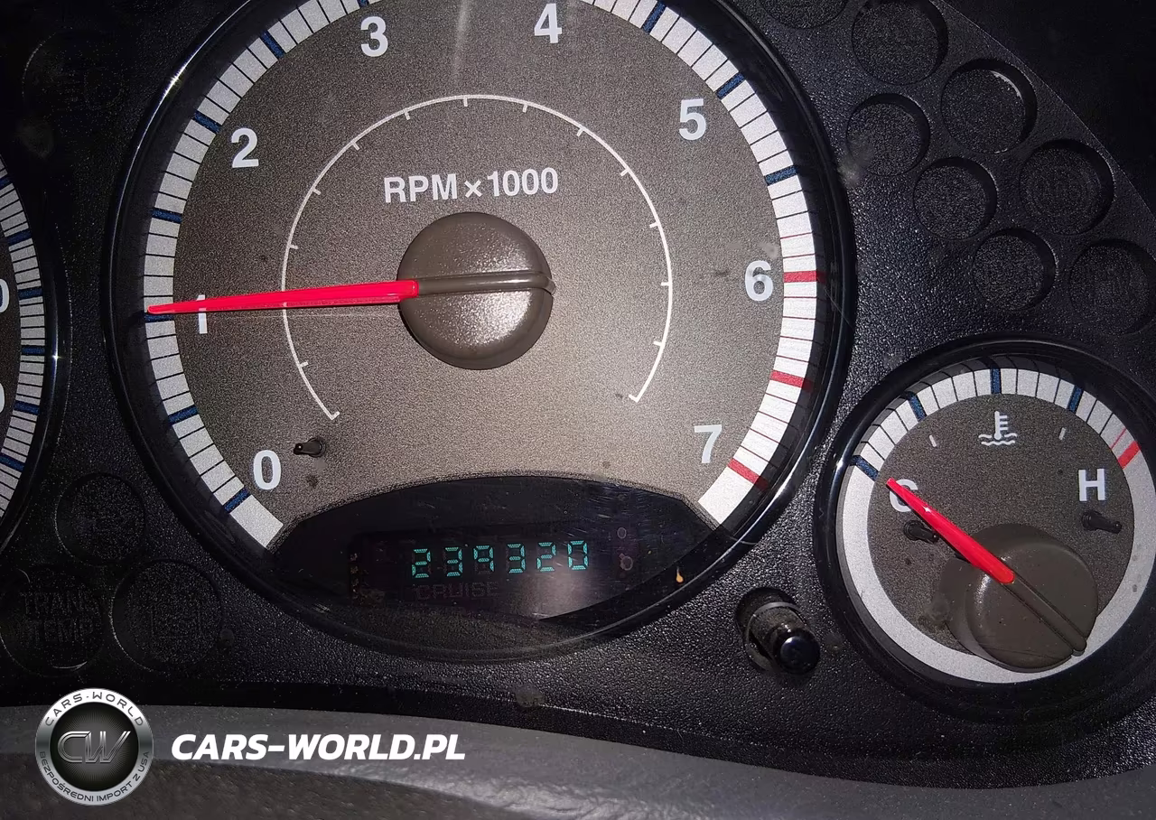 2005 Jeep Liberty Sport VIN:1J4GL48K65W585412 - 16