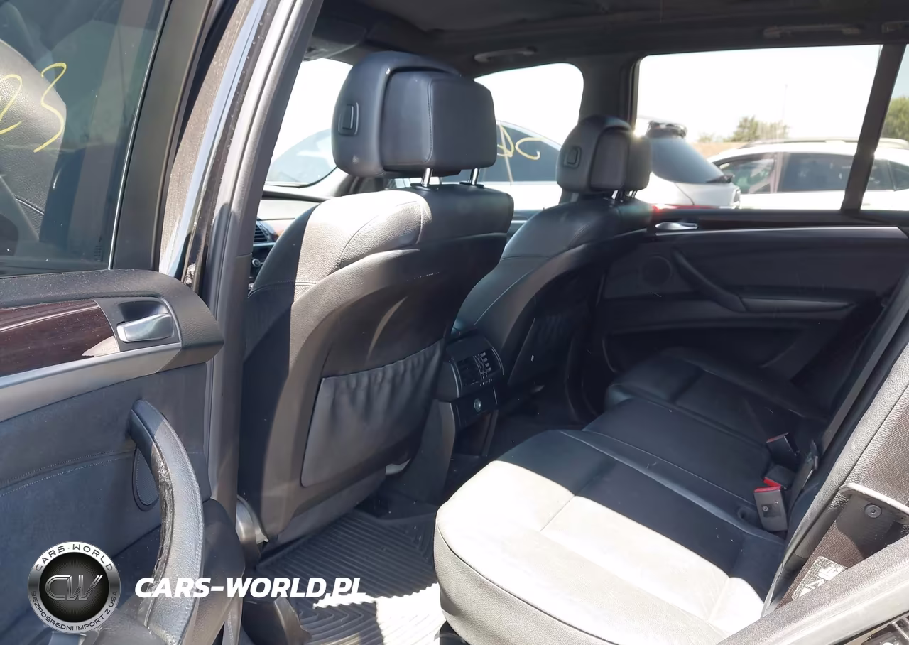 2010 BMW X5 xDrive30I VIN:5UXFE4C59AL278565 - 8