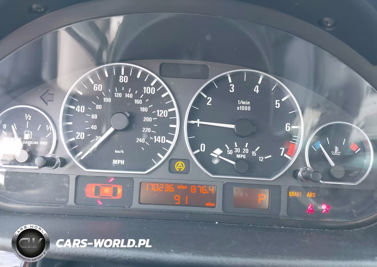 2005 BMW 330Xi VIN:WBAEW534X5PN39964 - 7