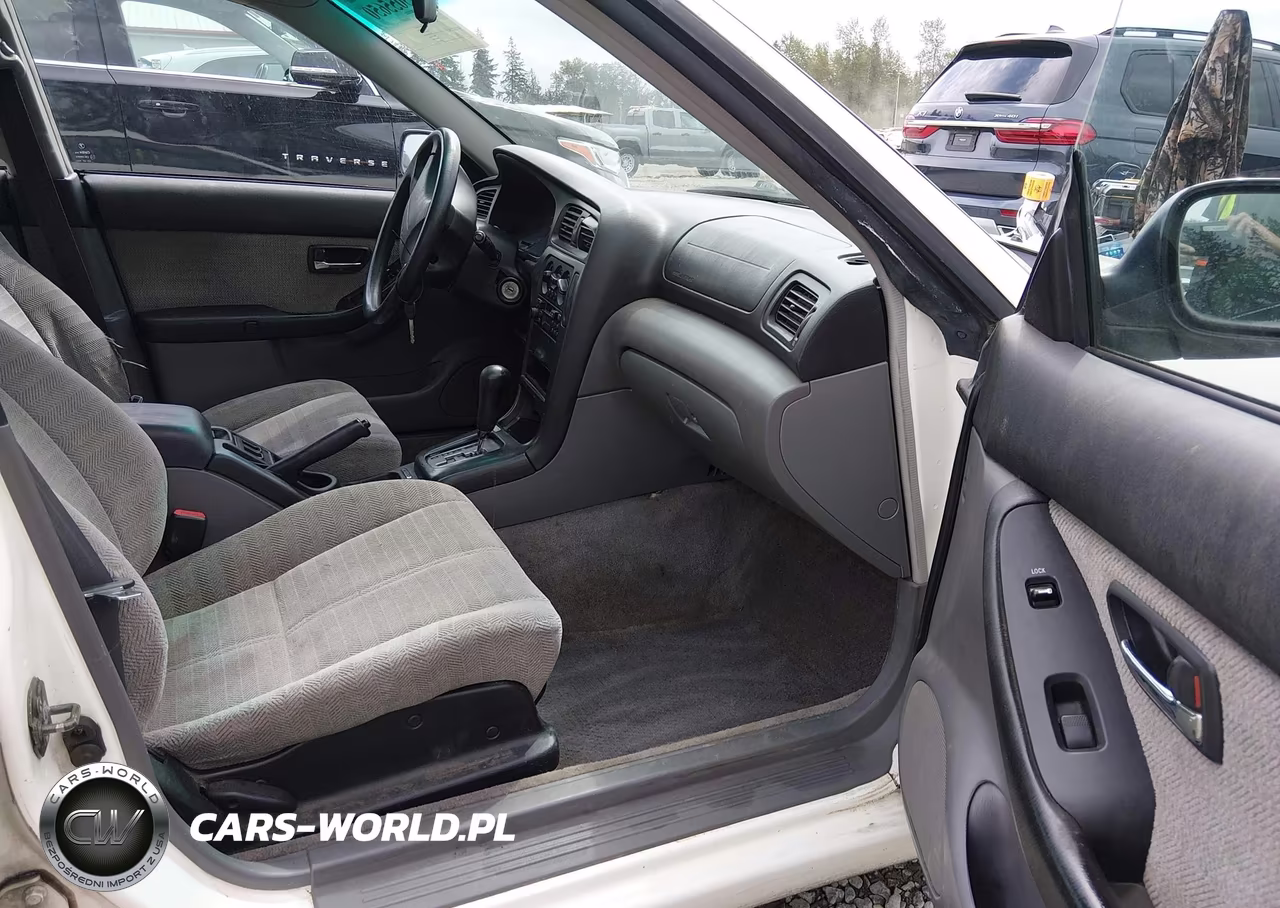 2001 Subaru Legacy L VIN:4S3BH635817300504 - 17