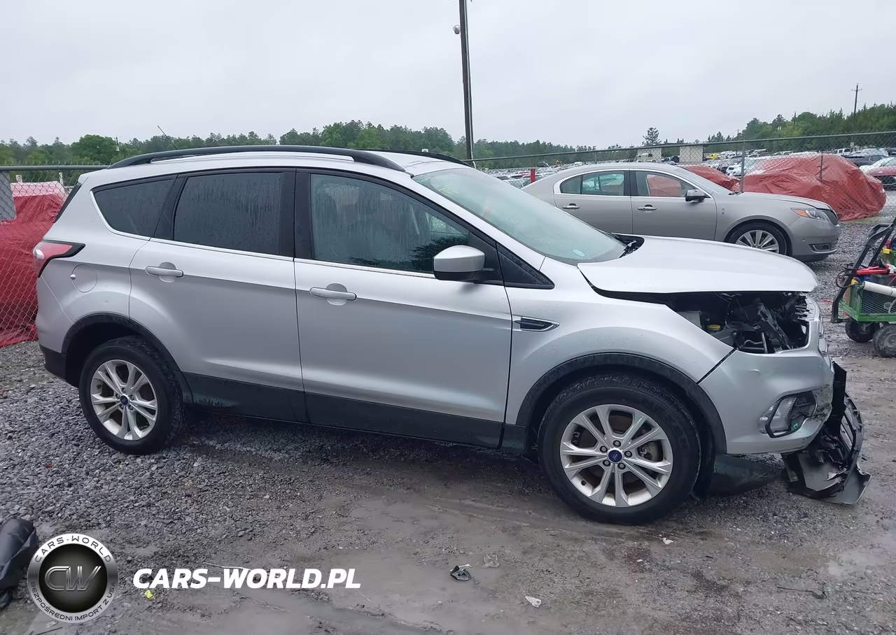 2018 Ford Escape Se VIN:1FMCU9GD5JUC36809 - 13