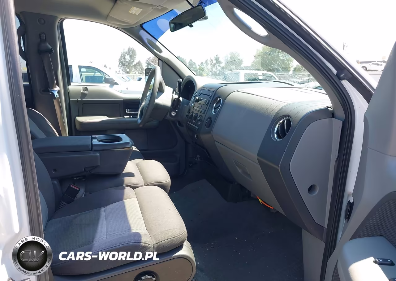 2004 Ford F-150 Xlt VIN:1FTRW12W44KD45927 - 5