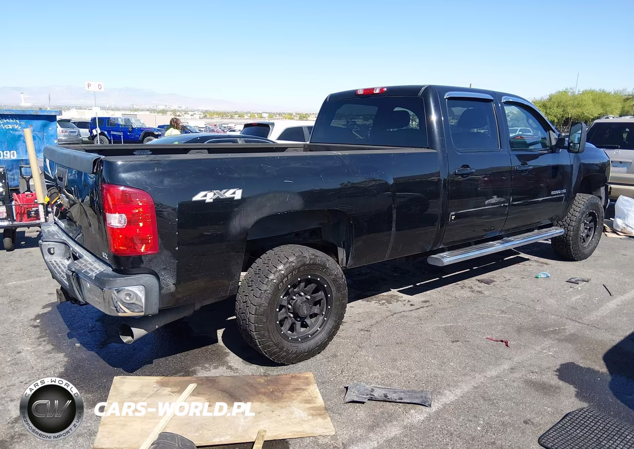 2011 Chevrolet Silverado 2500Hd Ltz VIN:1GC1KYE82BF213754 - 4