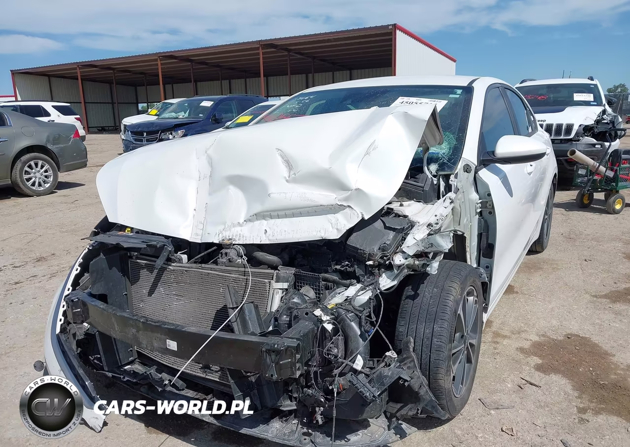 2023 Kia Forte Lxs VIN:3KPF24ADXPE665826 - 2