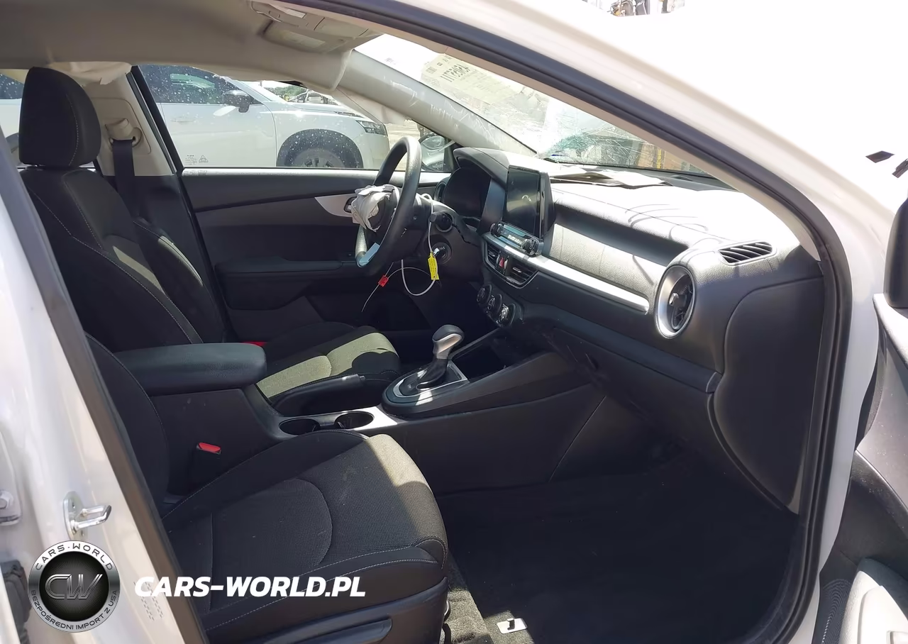 2023 Kia Forte Lxs VIN:3KPF24ADXPE665826 - 5