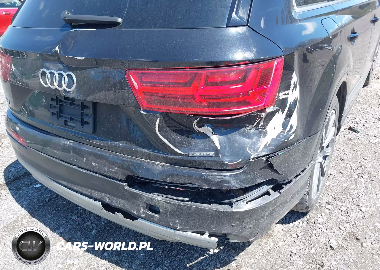 2017 Audi Q7 2.0T Premium VIN:WA1LHAF70HD040366 - 17