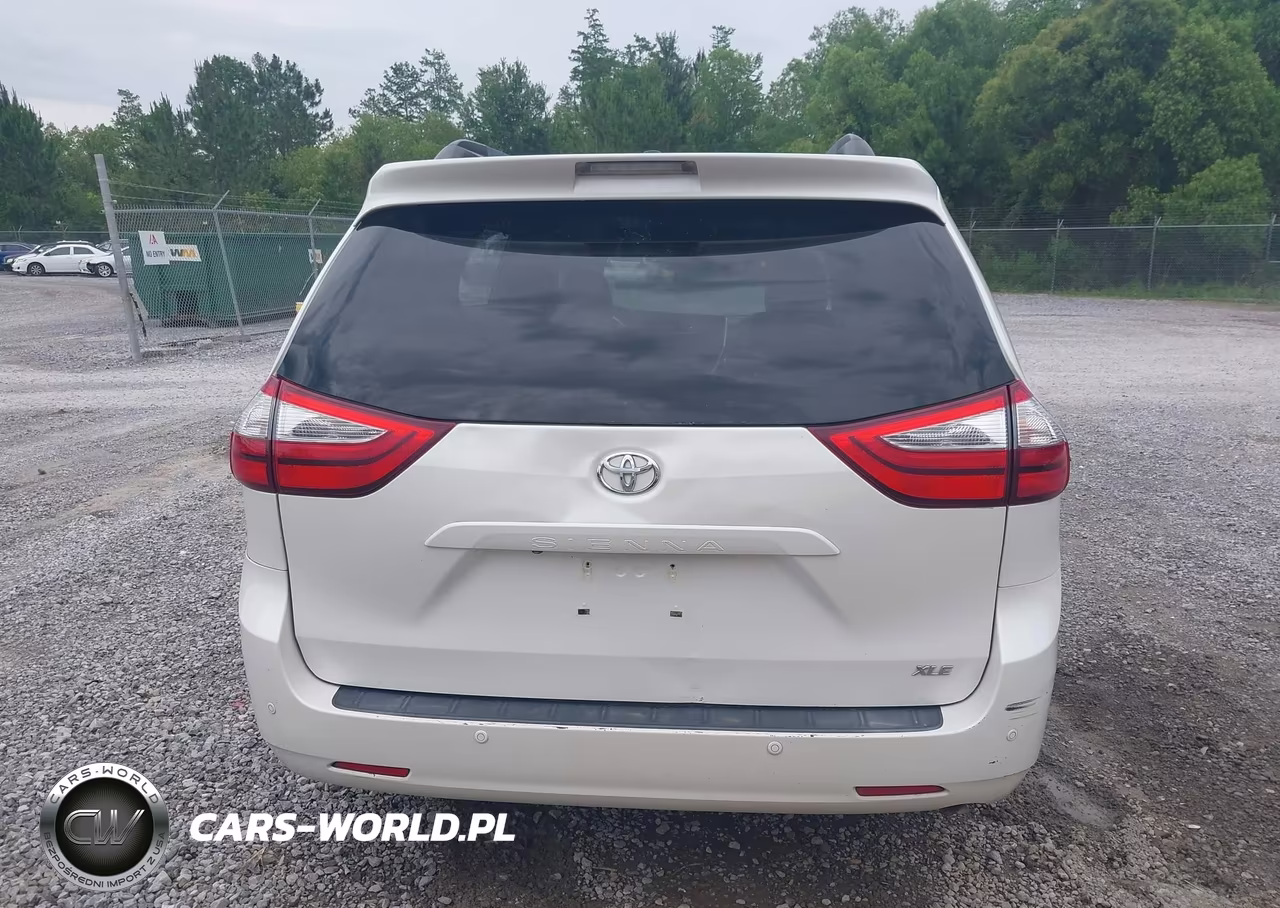 2017 Toyota Sienna Xle 8 Passenger VIN:5TDYZ3DC8HS806806 - 15