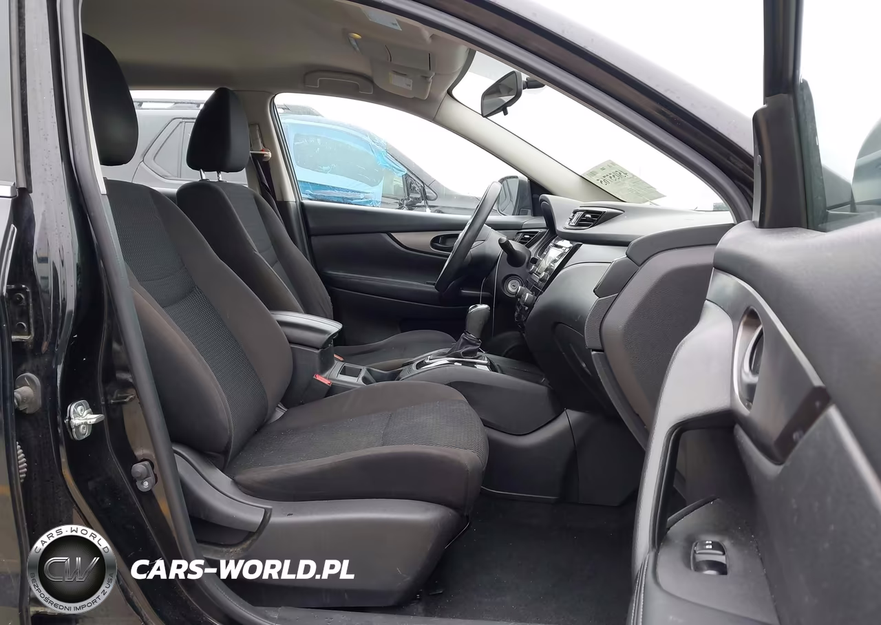 2018 Nissan Rogue Sport S VIN:JN1BJ1CR6JW268641 - 5