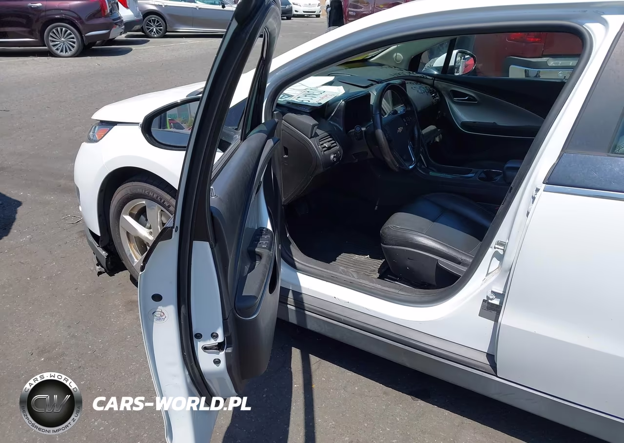 2015 Chevrolet Volt VIN:1G1RD6E40FU106260 - 5