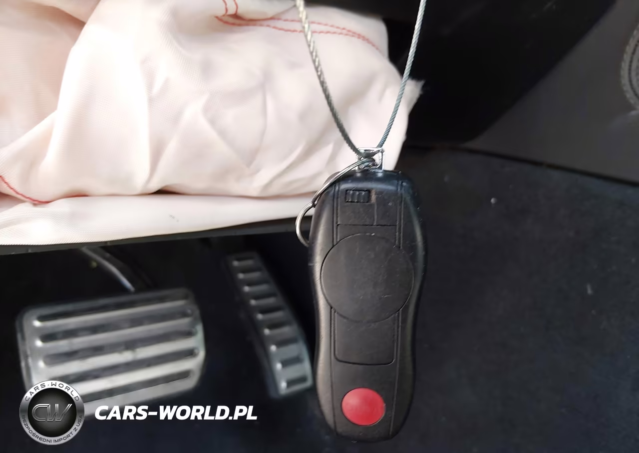 2017 Porsche Cayenne S VIN:WP1AB2A24HLA52959 - 11