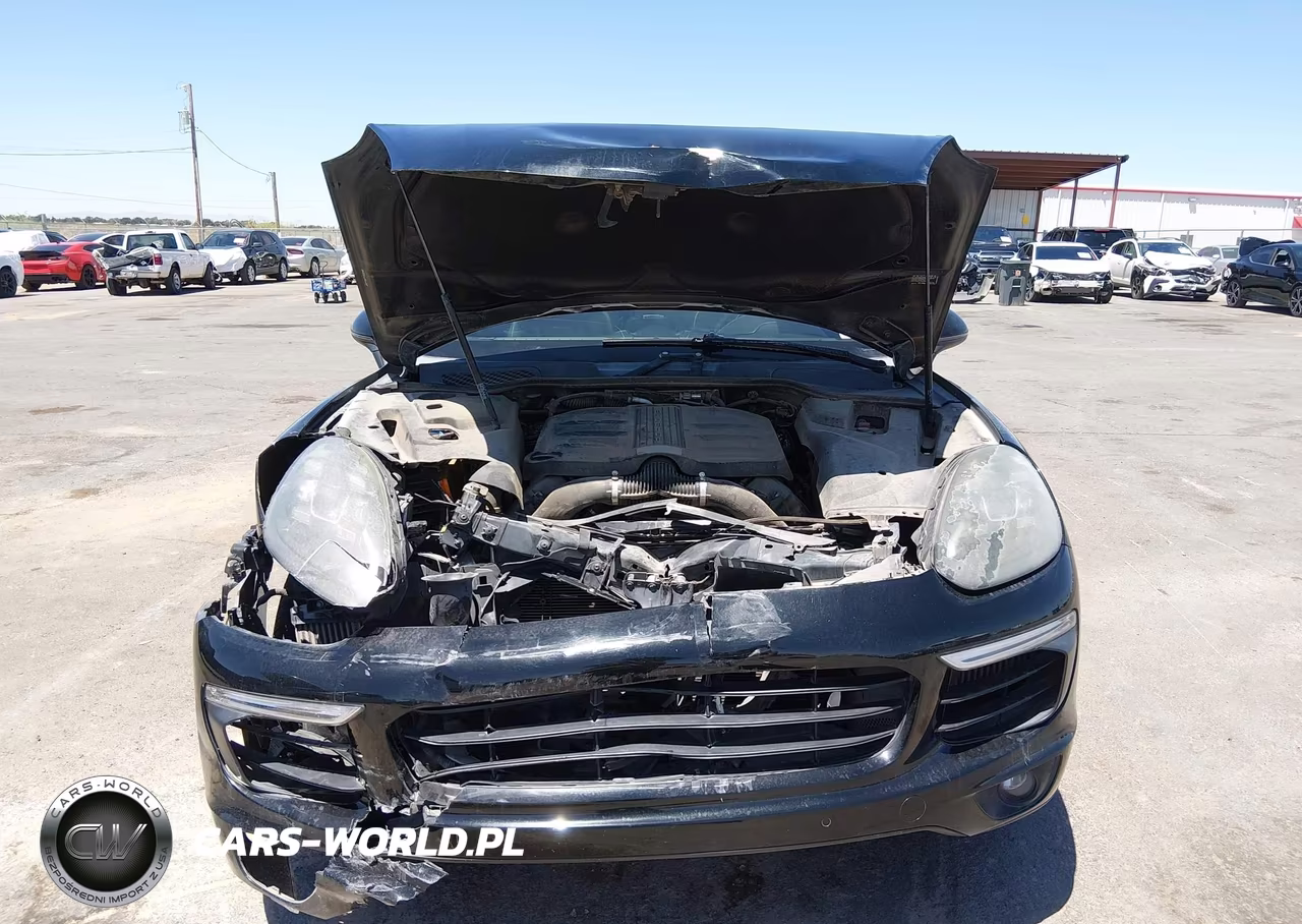 2017 Porsche Cayenne S VIN:WP1AB2A24HLA52959 - 12