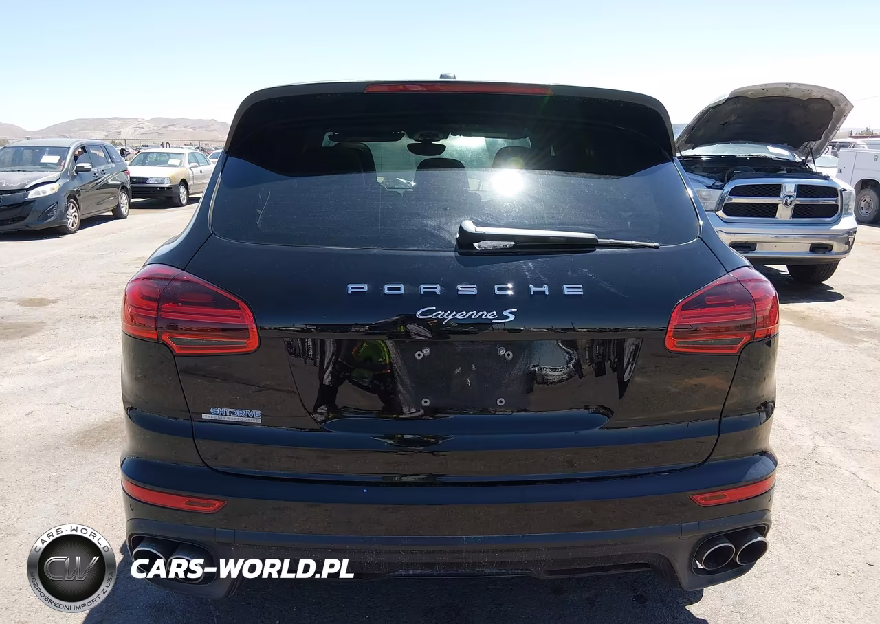2017 Porsche Cayenne S VIN:WP1AB2A24HLA52959 - 16