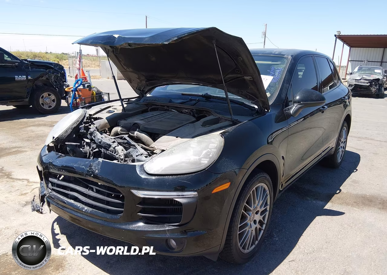 2017 Porsche Cayenne S VIN:WP1AB2A24HLA52959 - 2