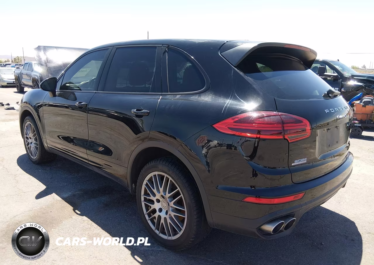 2017 Porsche Cayenne S VIN:WP1AB2A24HLA52959 - 3