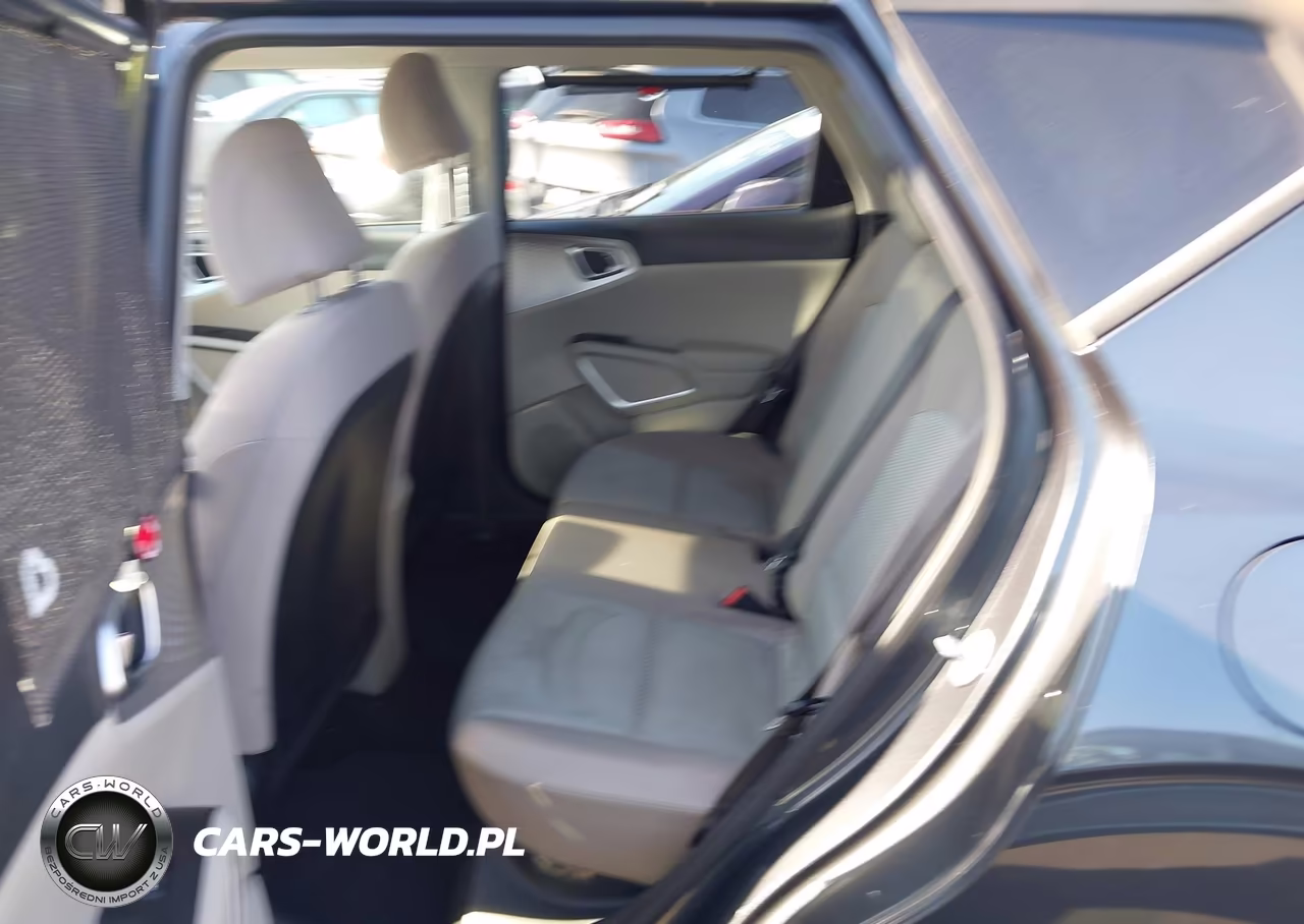 2022 Kia Soul Lx VIN:KNDJ23AU4N7821764 - 8
