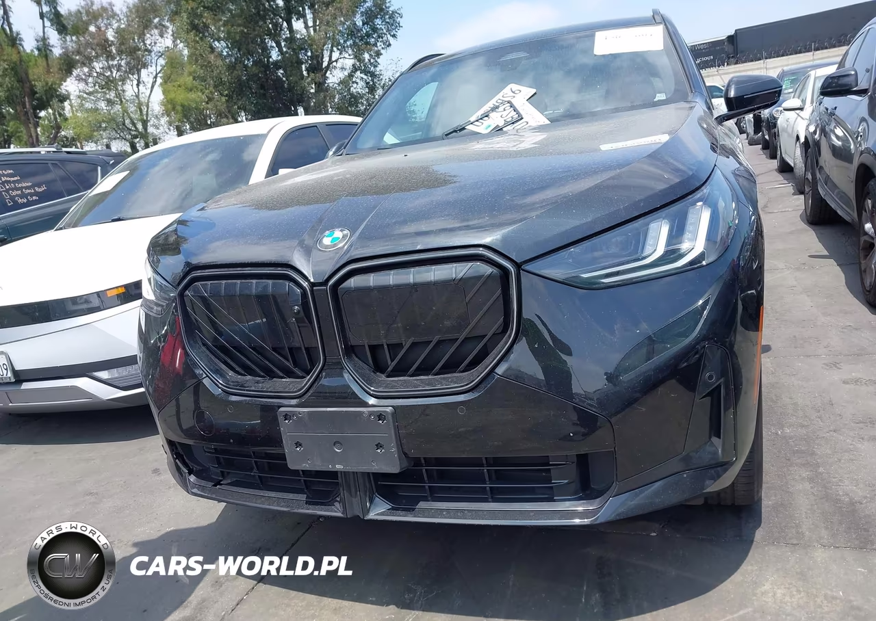 2025 BMW X3 30 xDrive VIN:5UX53GP09S9Y39539 - 12