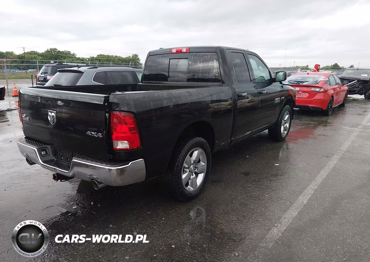 2015 Ram 1500 Big Horn VIN:1C6RR7GTXFS704166 - 4