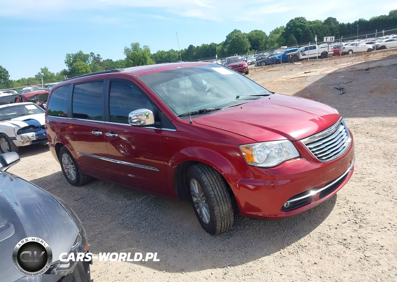 2015 Chrysler Town & Country Touring-L VIN:2C4RC1CG0FR546261 - 13