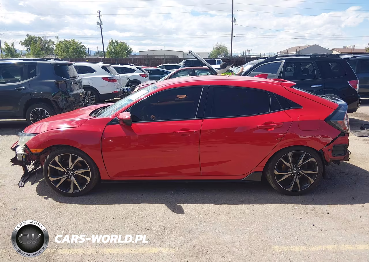 2018 Honda Civic Sport VIN:SHHFK7G48JU207131 - 15
