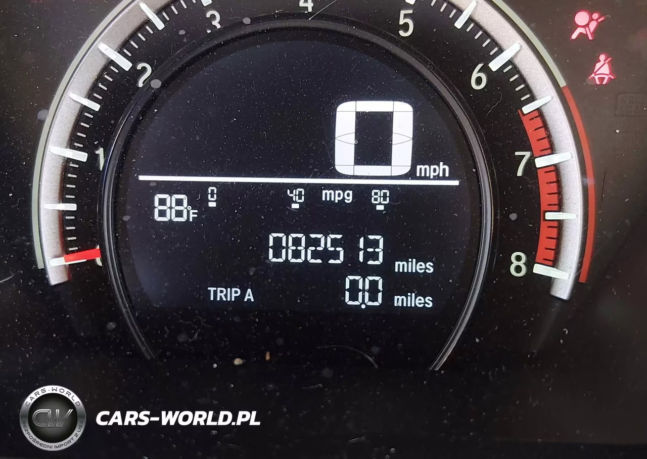2018 Honda Civic Sport VIN:SHHFK7G48JU207131 - 16
