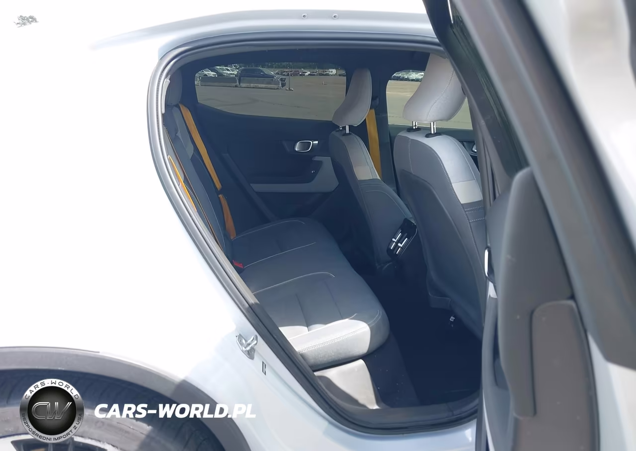 2022 Polestar 2 Long Range Dual Motor VIN:LPSED3KA5NL060260 - 8