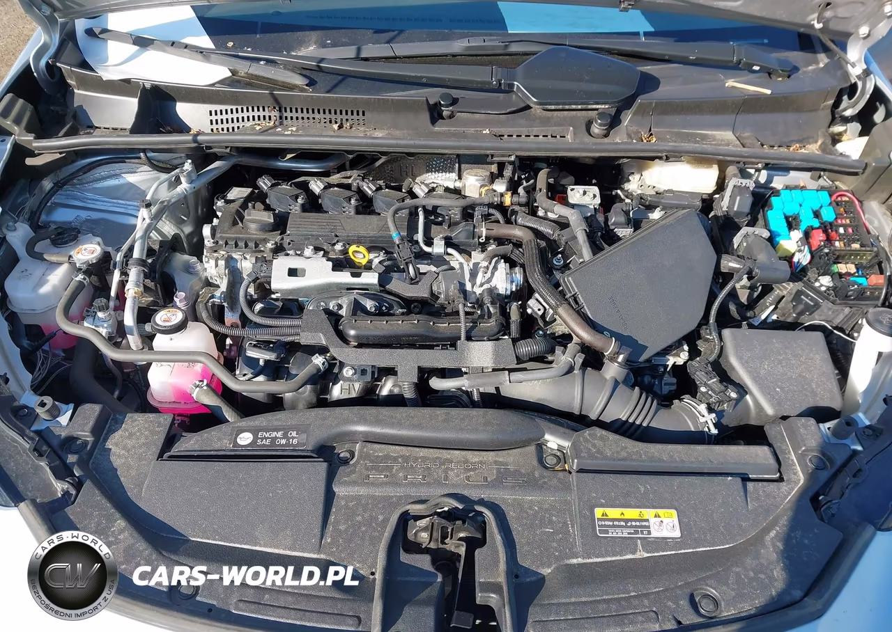 2023 Toyota Prius Le VIN:JTDACAAU9P3004527 - 10