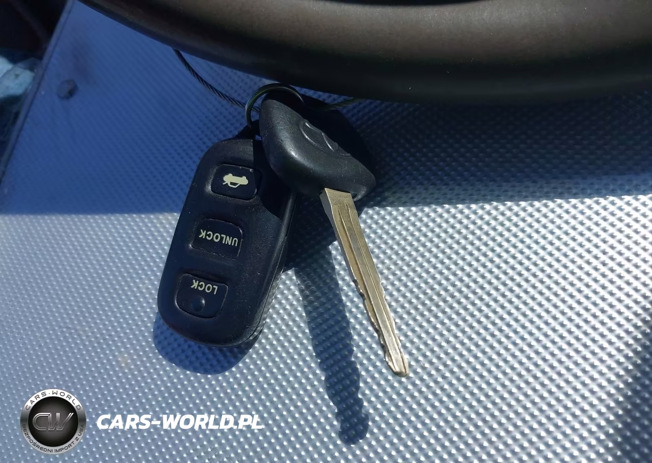 2003 Toyota Camry Xle V6 VIN:JTDBF30K430145623 - 11