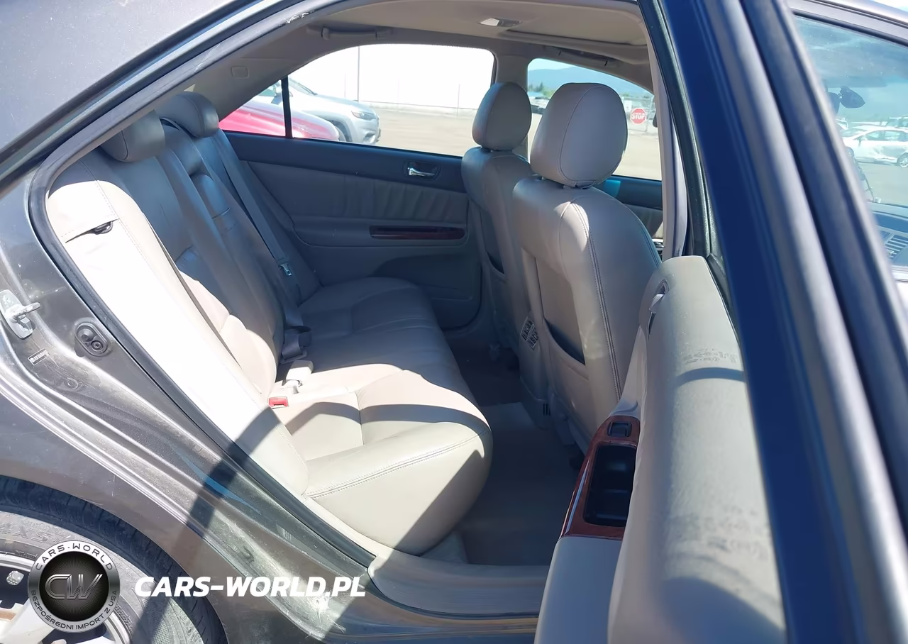 2003 Toyota Camry Xle V6 VIN:JTDBF30K430145623 - 8