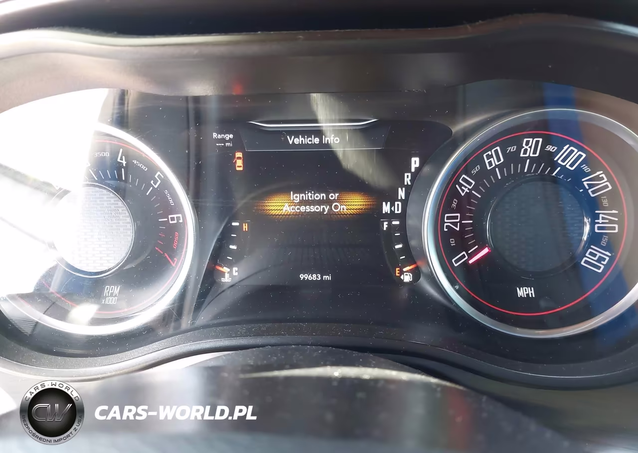 2018 Dodge Challenger Sxt VIN:2C3CDZAG6JH331216 - 7