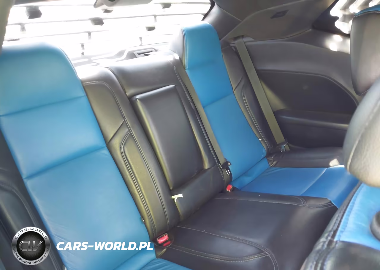 2018 Dodge Challenger Sxt VIN:2C3CDZAG6JH331216 - 8