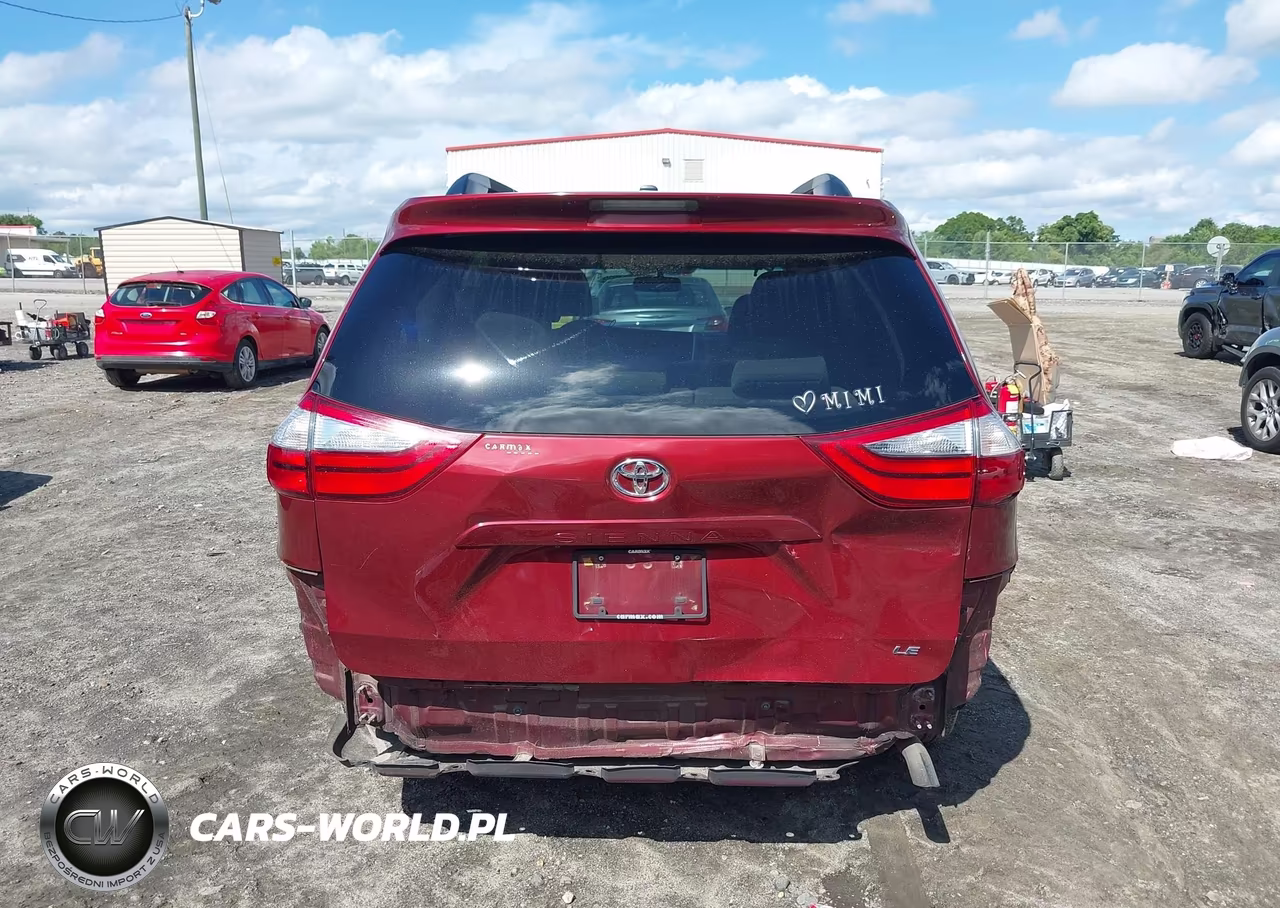 2016 Toyota Sienna Le 8 Passenger VIN:5TDKK3DC1GS749616 - 17