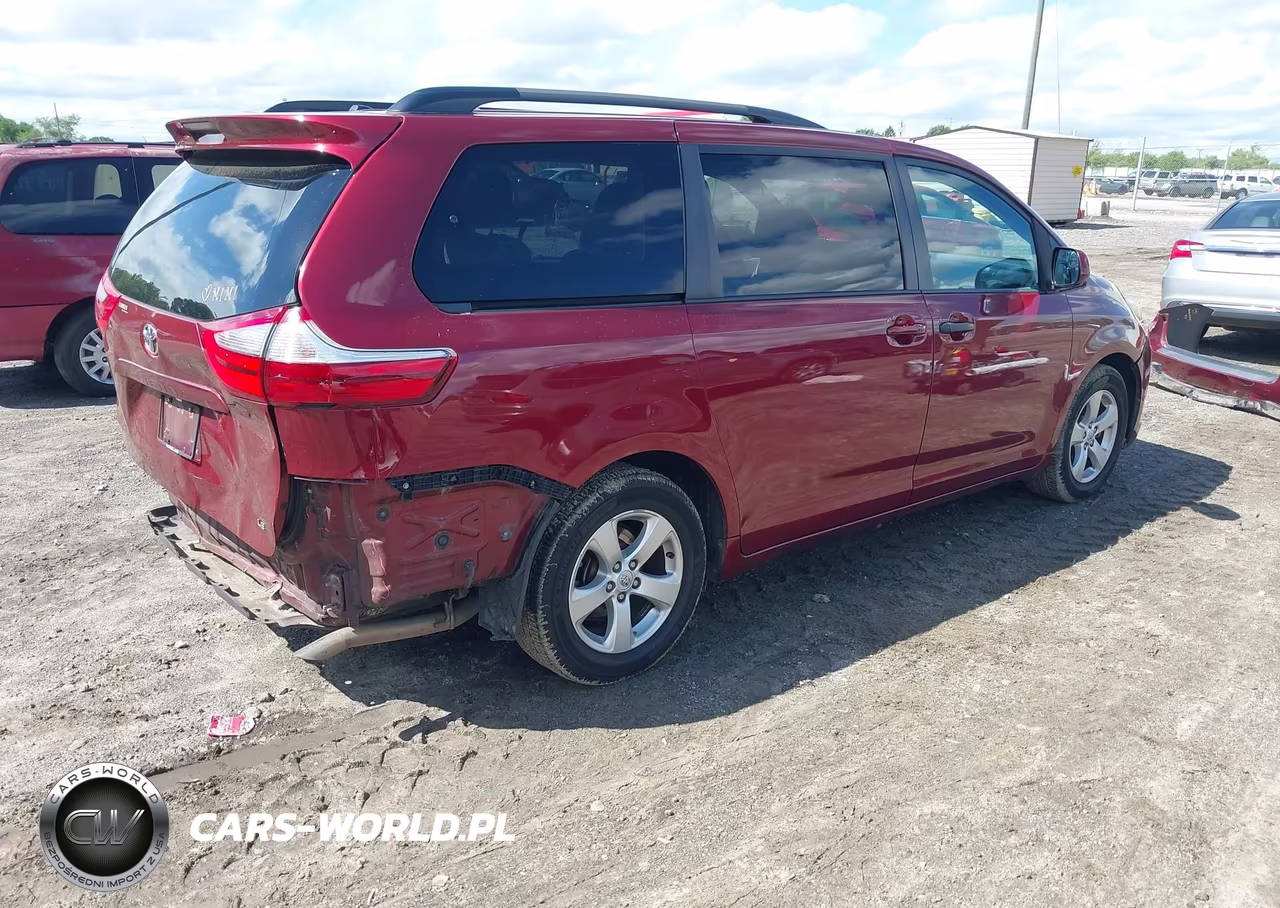 2016 Toyota Sienna Le 8 Passenger VIN:5TDKK3DC1GS749616 - 4