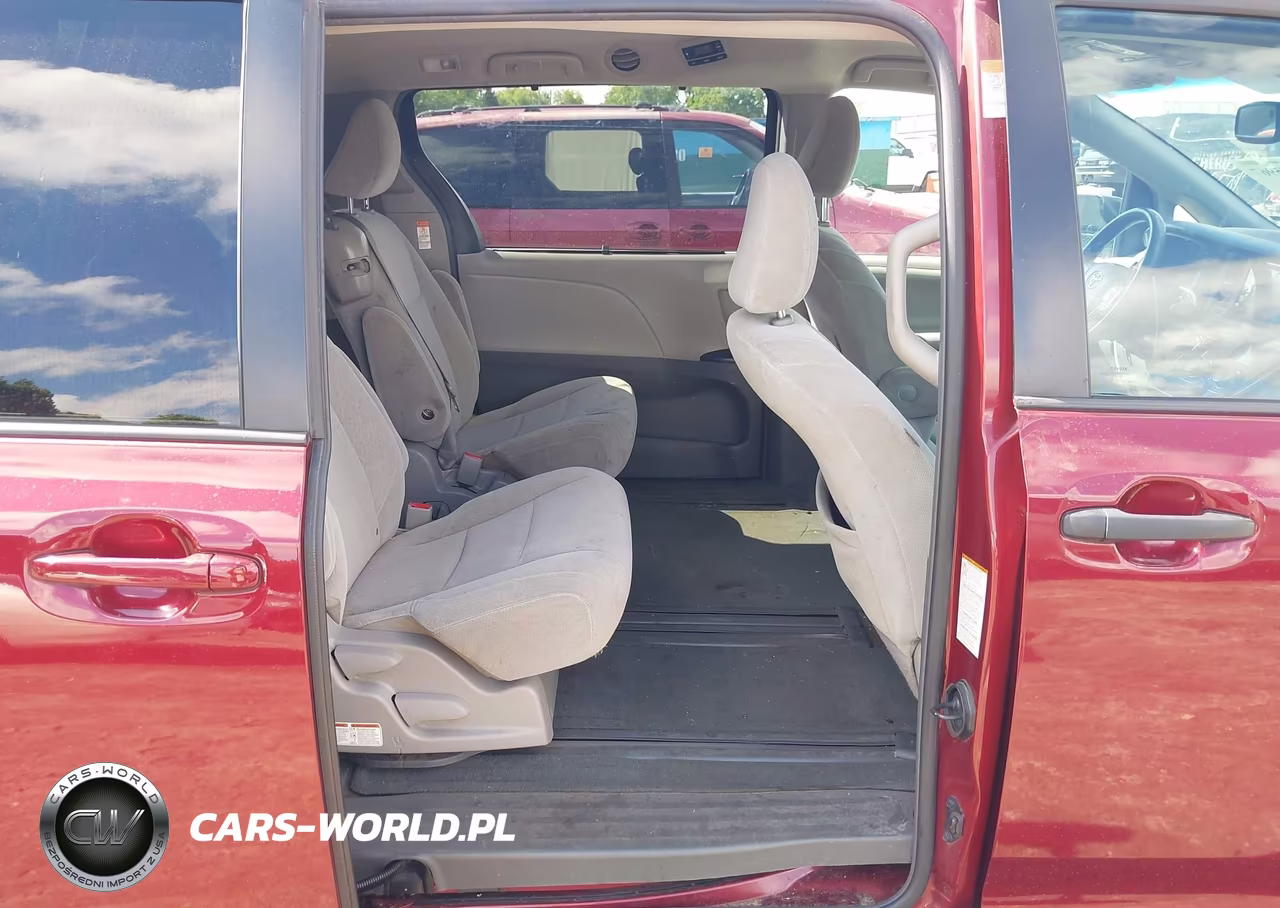 2016 Toyota Sienna Le 8 Passenger VIN:5TDKK3DC1GS749616 - 8