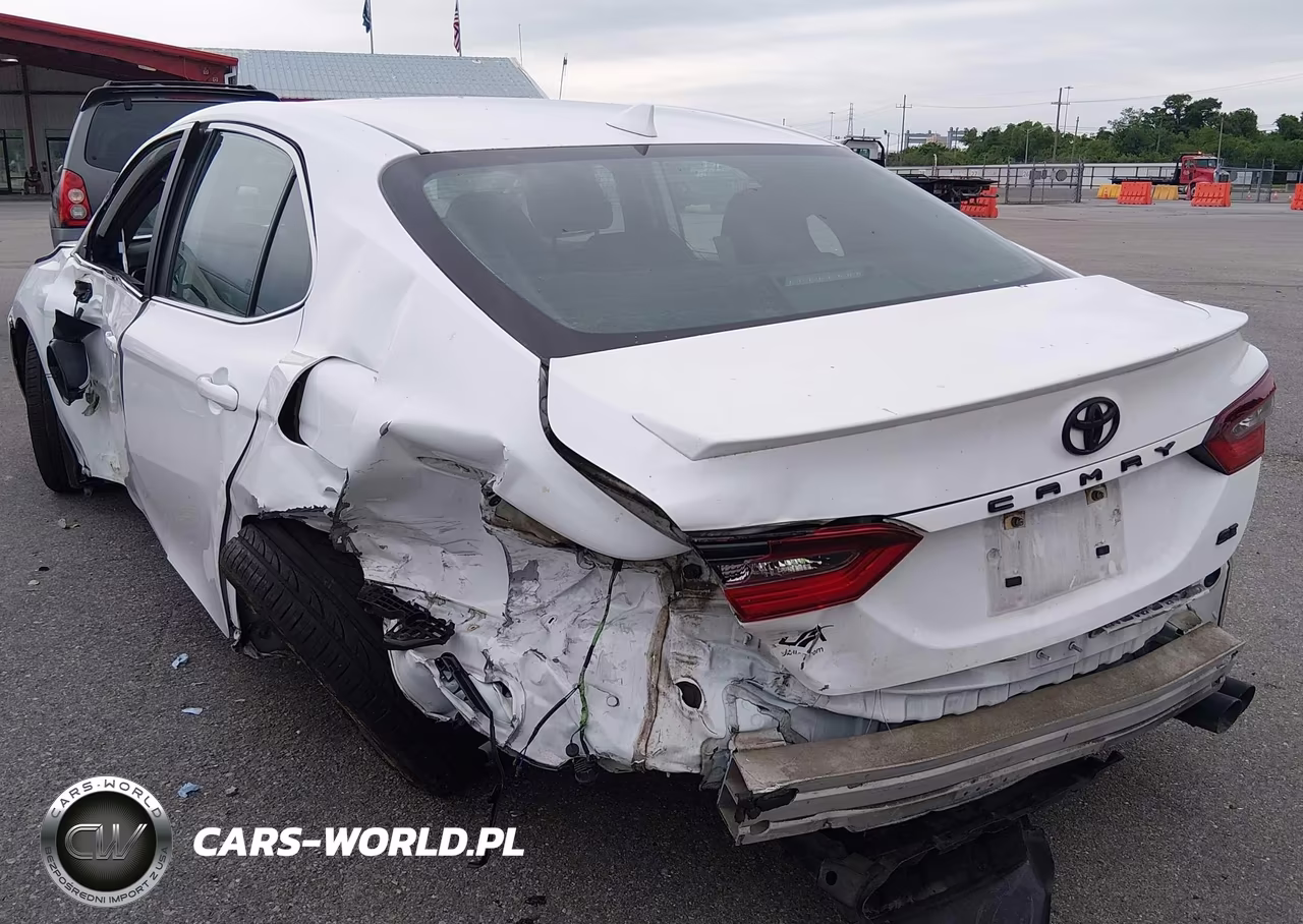 2022 Toyota Camry Se VIN:4T1G11AK6NU668009 - 3