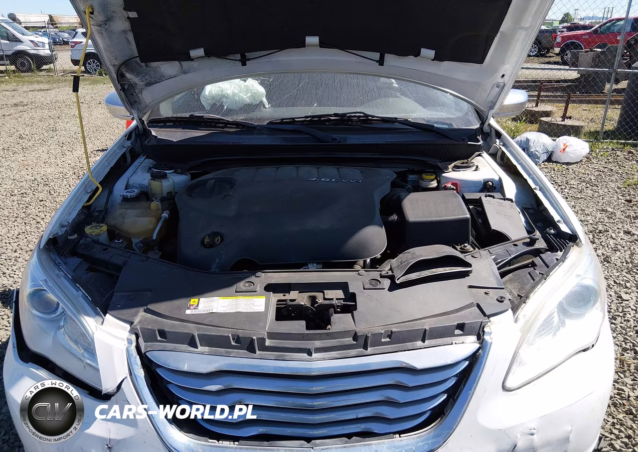 2013 Chrysler 200 Limited VIN:1C3CCBCG9DN720323 - 10