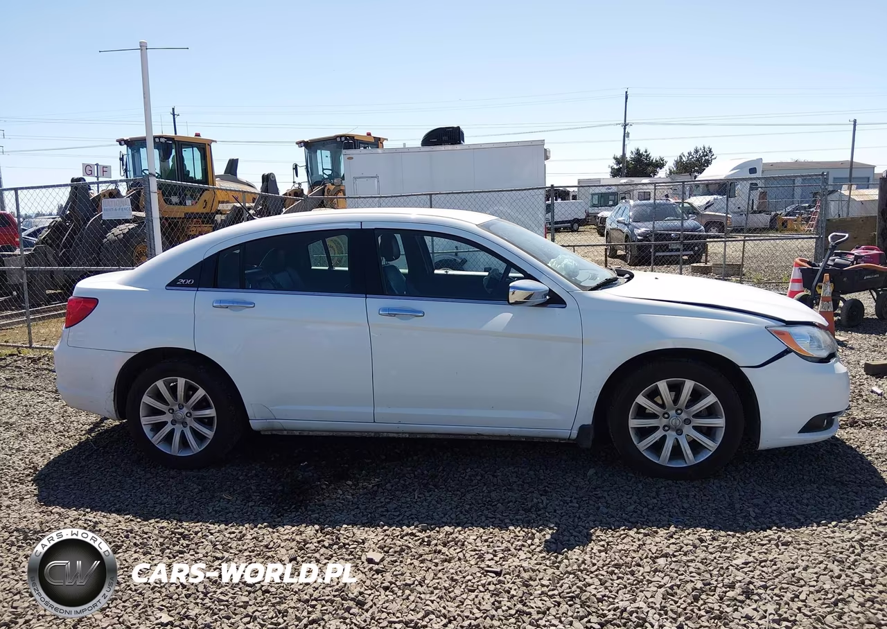 2013 Chrysler 200 Limited VIN:1C3CCBCG9DN720323 - 14