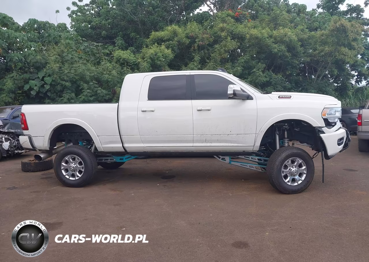 2022 Ram 2500 Laramie 4X4 6'4 Box VIN:3C6UR5NL4NG335246 - 13