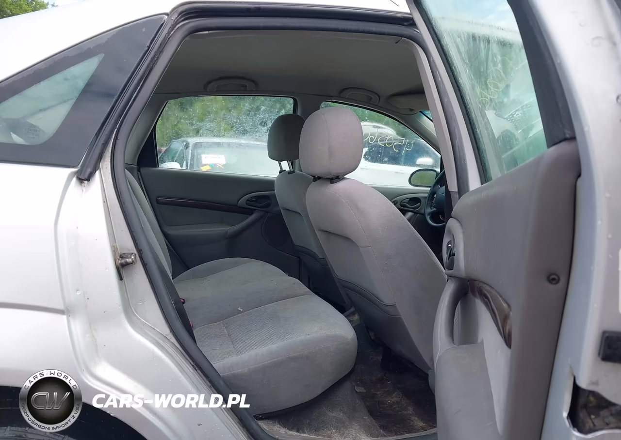 2000 Ford Focus Zts VIN:1FAFP3830YW427957 - 8