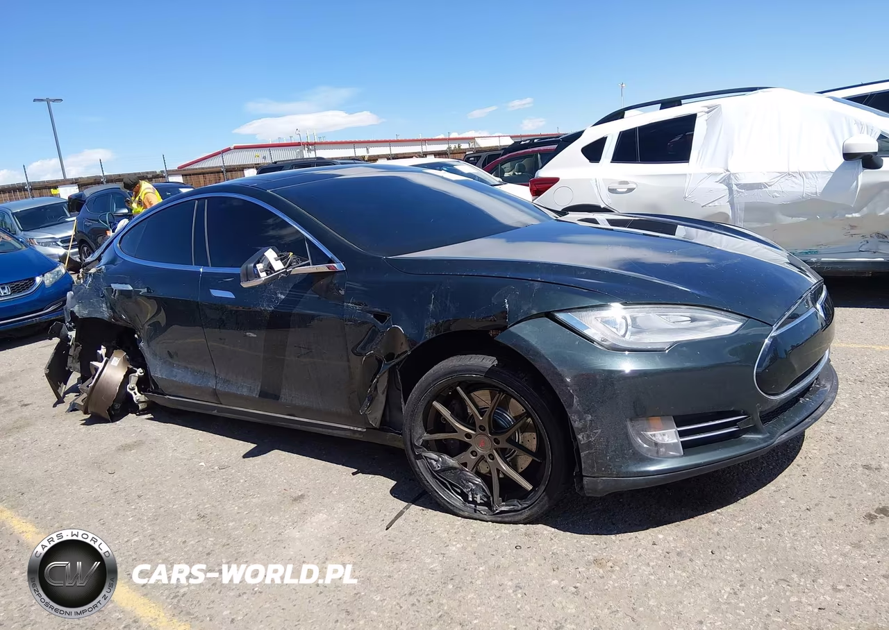 2013 Tesla Model S VIN:5YJSA1CN7DFP06019 - 14