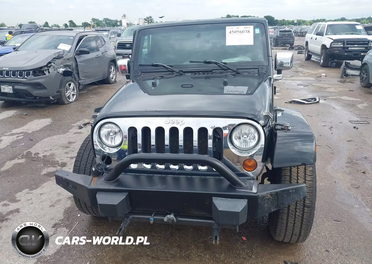 2007 Jeep Wrangler Unlimited Sahara VIN:1J4GA59167L178311 - 12
